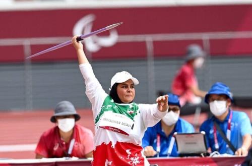 هاشمیه متقیان: از دریافت جایزه بهترین ورزشکار سال ناامید نیستم