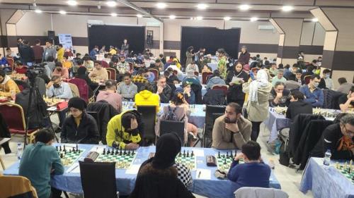 افتتاح رقابت های بین المللی شطرنج بدون حضور رییس و نایب رییس در تهران!