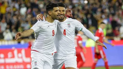 در اردوی تیم ملی تمرین حرف نزدن بکنید